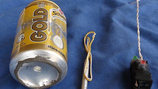 Photo purportedly showing improvised bomb that downed the Metrojet flight