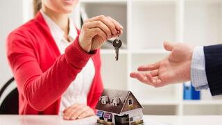 מסירת דירה. נרשמה מחלוקת על הפיצוי בעקבות האיחור במסירה