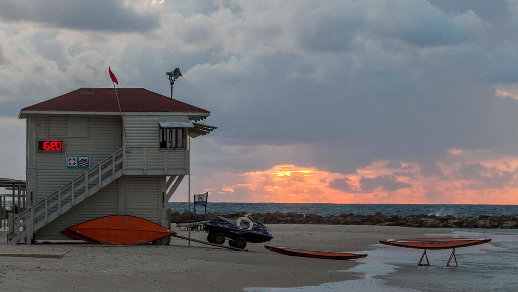 Ночное море 