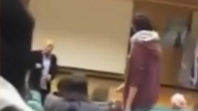 Arab-Israeli student heckling Egyptian lecturer at the University of Haifa nullnull Arab-Israeli student heckling Egyptian lecturer at the University of Haifa