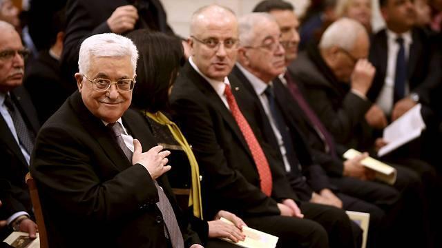 Palestinian President Abbas attending midnight mass at the Church of the Nativity (Photo: Reuters)