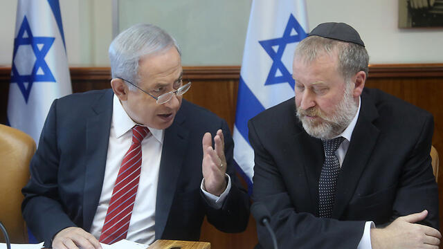 Netanyahu (L) doesn’t want and isn’t demanding a quick decision in his cases; Mandelblit, it seems, isn’t interested in making a quick decision (צילום: מרק ישראל סלם) Netanyahu (L) doesn’t want and isn’t demanding a quick decision in his cases; Mandelblit, it seems, isn’t interested in making a quick decision