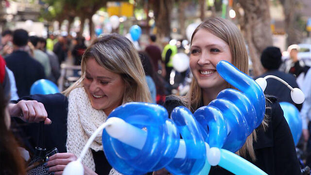 Solidarity event at the Simta bar (Photo: Motti Kimchi)