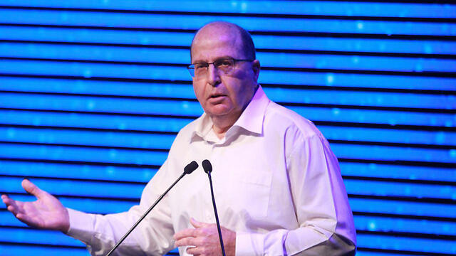Defense Minister Ya'alon. "The incident is highly severe." (Photo: Motti Kimchi) (צילום: מוטי קמחי) Defense Minister Ya'alon. "The incident is highly severe." (Photo: Motti Kimchi)