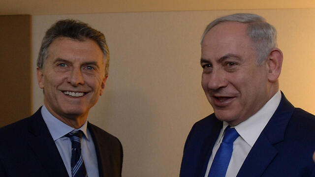 Netanyahu and Macri. No influence on the matter