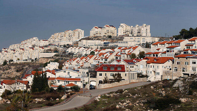 Settlement of Efrat (Photo: EPA) (צילום AFP) Settlement of Efrat (Photo: EPA)
