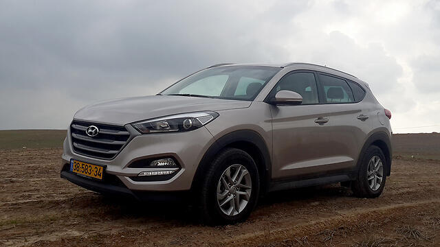 Hyundai Tuscon (Photo: Roee Zuckerman) (צילום: רועי צוקרמן) Hyundai Tuscon (Photo: Roee Zuckerman)