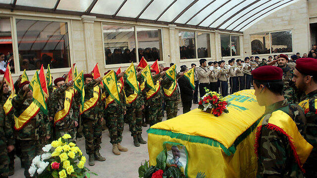 Funeral of Hezbollah fighter killed in Syria (Photo: EPA)
