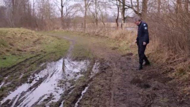 The mayor of Quarnbek where the vehicle was stucknullnull The mayor of Quarnbek where the vehicle was stuck