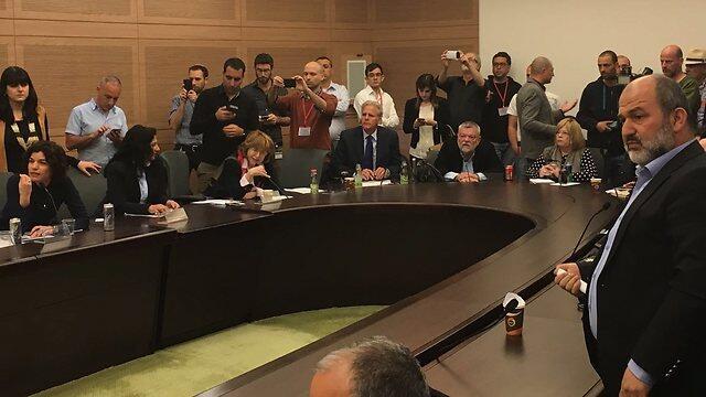 Committee debates the bill on Monday (Photo: David Malul) (דוד מלול) Committee debates the bill on Monday (Photo: David Malul)