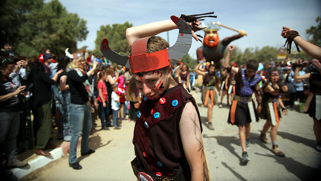 Adloyada in Sde Boker (Photo: Roee Idan) (צילום: רועי עידן) Adloyada in Sde Boker (Photo: Roee Idan)