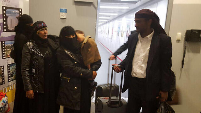 New immigrants arrive in Israel (Photo: Arielle Di-Porto, Jewish Agency)