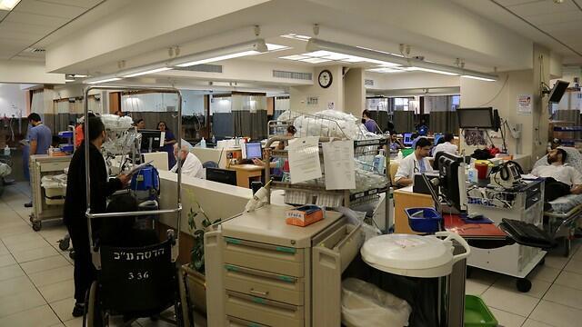 Приемный покой. Фото: Офер Меир (צילום: עופר מאיר) Приемный покой. Фото: Офер Меир