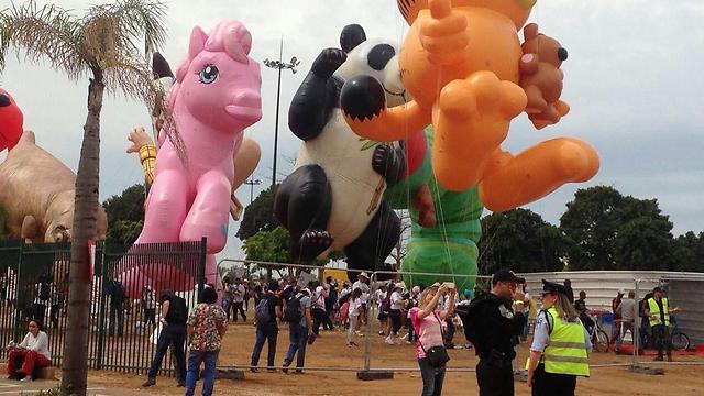 Adloyada in Petah Tikva (Photo: Petah Tikva municipality) (צילום: דוברות עיריית פתח תקווה) Adloyada in Petah Tikva (Photo: Petah Tikva municipality)