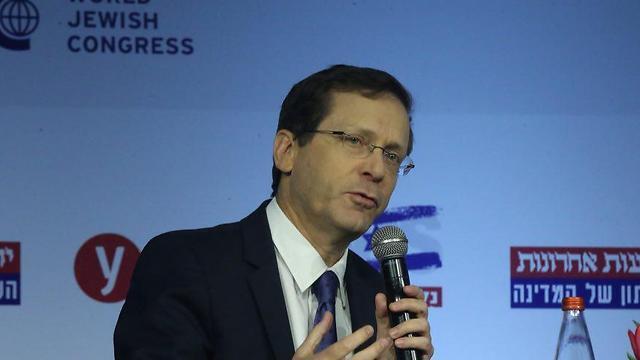 Opposition leader Isaac Herzog (Photo: Motti Kimchi)