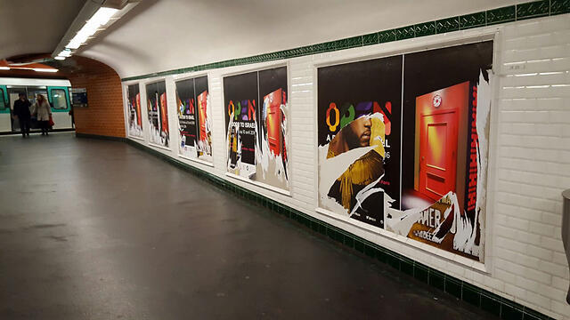 Torn-up advertisement in the Paris metro (Photo: Israeli embassy in Paris)