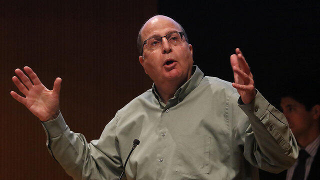 Defense Minister Moshe Ya'alon (Photo: Shaul Golan)