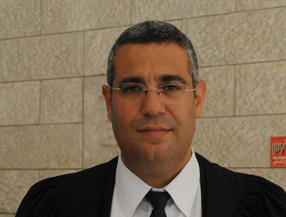Attorney Doron Rosenblum, Steinmetz's attorney (Photo: Israel Joseph)