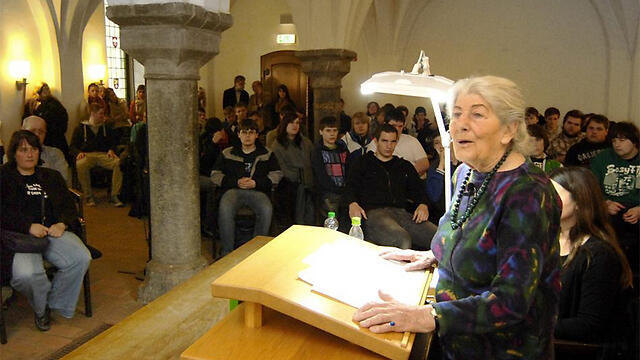 Betty Bausch teaching German kids about the Holocaust nullnull Betty Bausch teaching German kids about the Holocaust