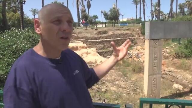 Yitzhak Paz, Israel Antiquities Authority expert (Photo: Uri Davidovich and Yogev Atias)
