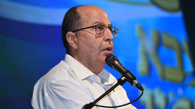 Defense Minister Ya'alon (Photo: Dana Shraga)