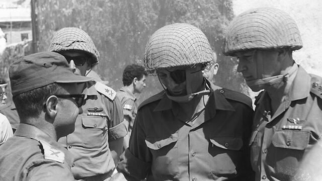 Moshe Dayan during the Six Day War (Photo: IDF Archieves in the Ministry of Defense and Bamachane)