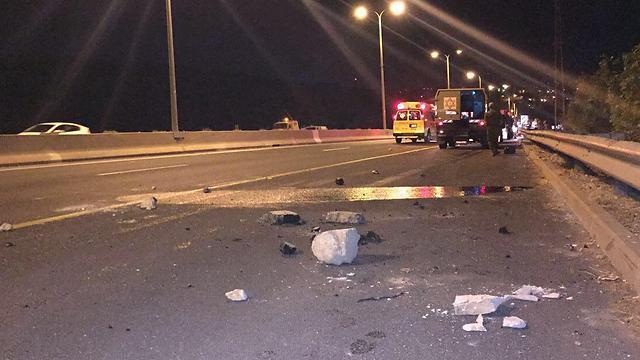 Terrorists throw rocks at passing vehicles