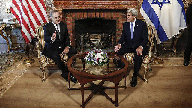 Prime Minister Netanyahu and US Secretary of State Kerry (Photo: EPA)