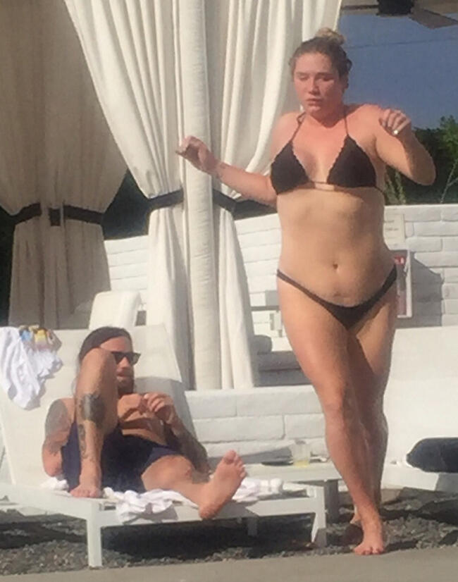 ועכשיו מקרוב