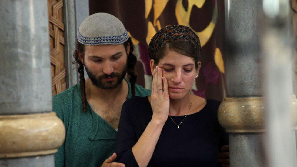 Yiska and Shlomi Mark. "not every Arab is a terrorist, and I say this from experience." (Photo: Ohad Zwigenberg)