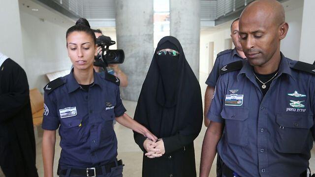Iman Kanjo tried to join ISIS in Syria (Photo: Gil Nachshoten) ( צילום: גיל נחושתן) Iman Kanjo tried to join ISIS in Syria (Photo: Gil Nachshoten)