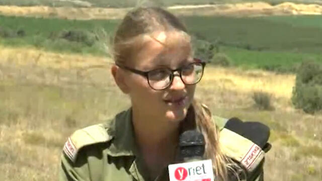 Sgt. Einav on the border with Syria 