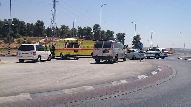 Gush Etzion Junction, close to the site of the attack (Photo: TPS) (צילום: ישי אברג'יל / TPS) Gush Etzion Junction, close to the site of the attack (Photo: TPS)