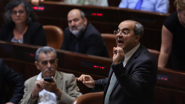 MK Ahmad Tibi during the discussion (Photo: Gil Yohanan) (צילום: גיל יוחנן) MK Ahmad Tibi during the discussion (Photo: Gil Yohanan)