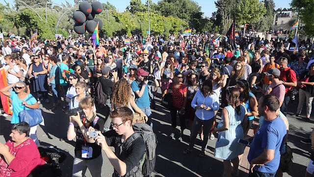 Crowds waiting for parade to begin