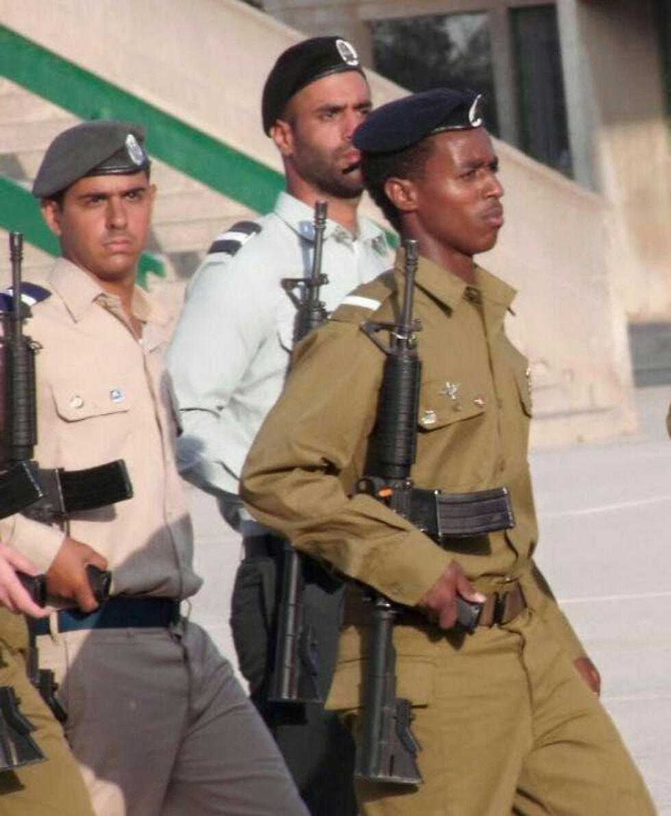 Pakada at the Officers' Training School