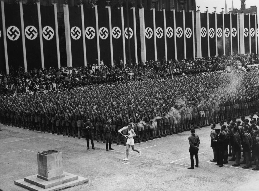 The Olympic torch at the Berlin Games 