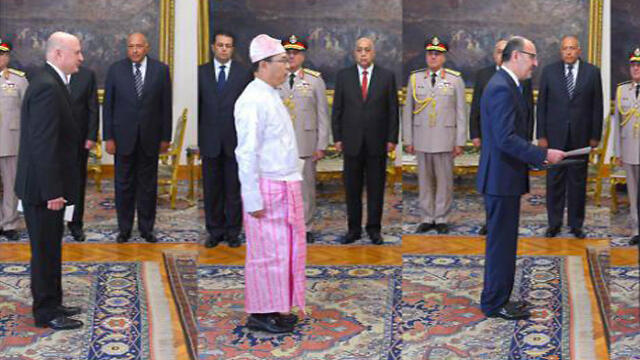 Govrin (L) waiting to present his credentialsnullnull Govrin (L) waiting to present his credentials