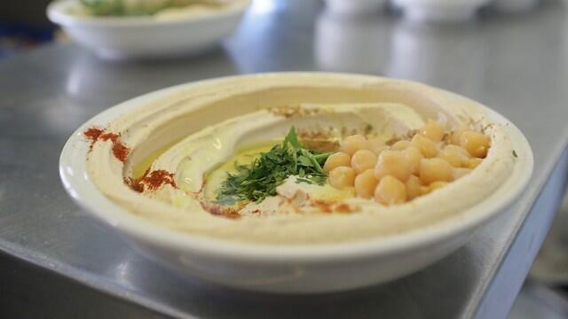 Иллюстрация: Ярон Бреннер (צילום: ירון ברנר) Иллюстрация: Ярон Бреннер