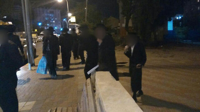 Neturei Karta outside the rabbi's housenullnull Neturei Karta outside the rabbi's house