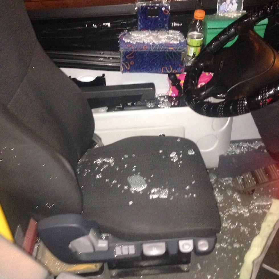 Shattered glass on the bus attacked in east Jerusalem (Photo: EE911 Reports)