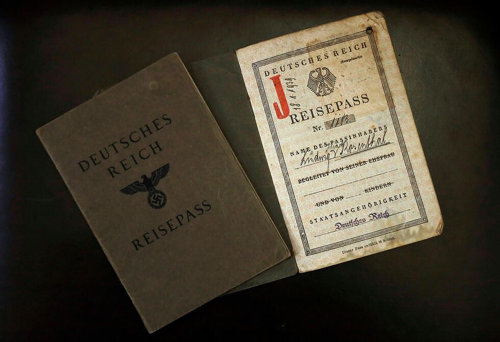German-Jewish Passport from the Nazi Germany Period (Photo: Reuters)