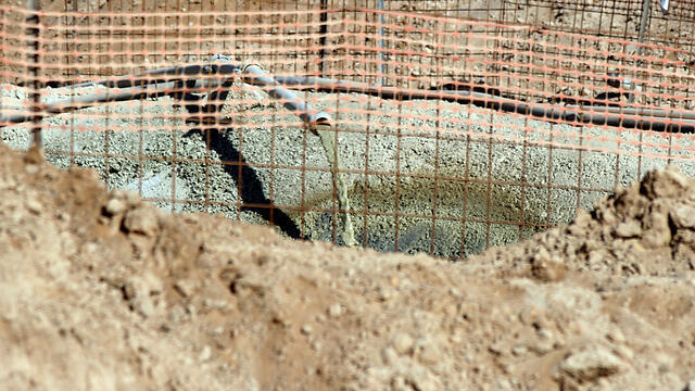 Cement being poured into the underground Gaza border barrier (Photo: Roee Idan)