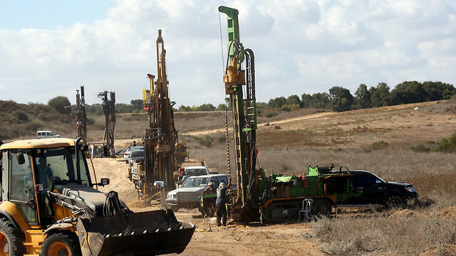 The underground barrier near the Gaza border is currently being constructed and will be completed in 2019 (צילום: רועי עידן ) The underground barrier near the Gaza border is currently being constructed and will be completed in 2019