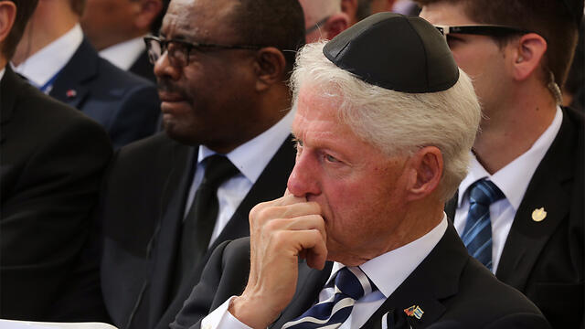 Former US President Bill Clinton (Photo: Gil Yohanan)