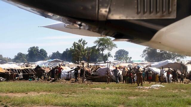 UN aird plane at a refugee camp in Central African Republic (Photo: AFP) (AFP) UN aird plane at a refugee camp in Central African Republic (Photo: AFP)