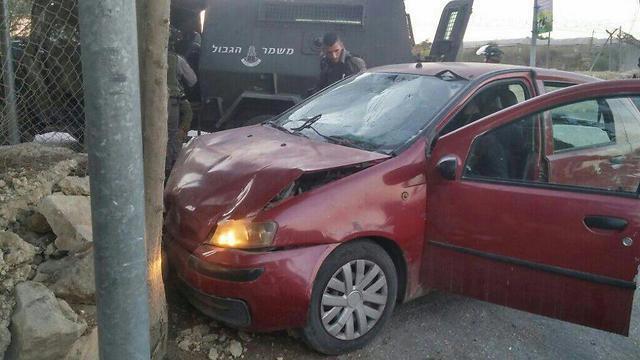 The car used in the vehicular attack (Photo: Israel Police) (צילום: דוברות המשטרה) The car used in the vehicular attack (Photo: Israel Police)