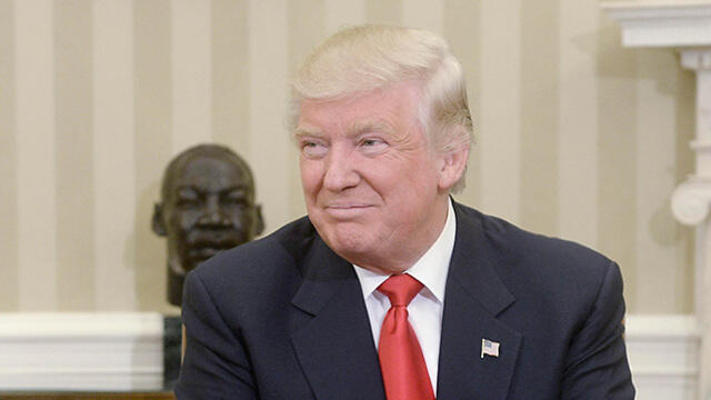 Trump visiting Obama in the White House (Photo: MCT)