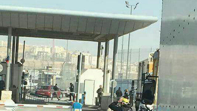 Qalandiya Checkpointnullnull Qalandiya Checkpoint