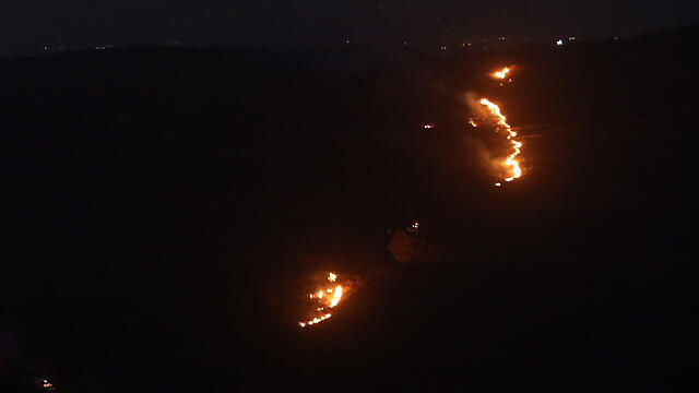 The forest fire spreads toward Nataf (Photo: Gil Yohanan)